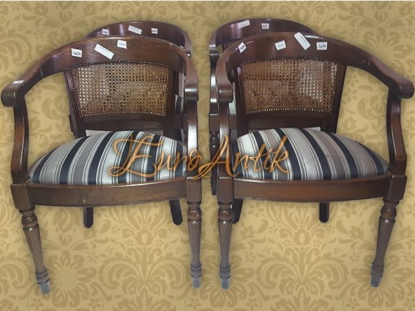 Drvene stilske stolice